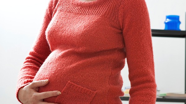 <strong>怀孕八个月可以打掉孩子吗？孕期老公出轨怎么办？</strong>